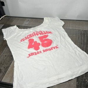 Tantrum White Tee Shirt Boat Neck and Tiny Sleeve Size Large